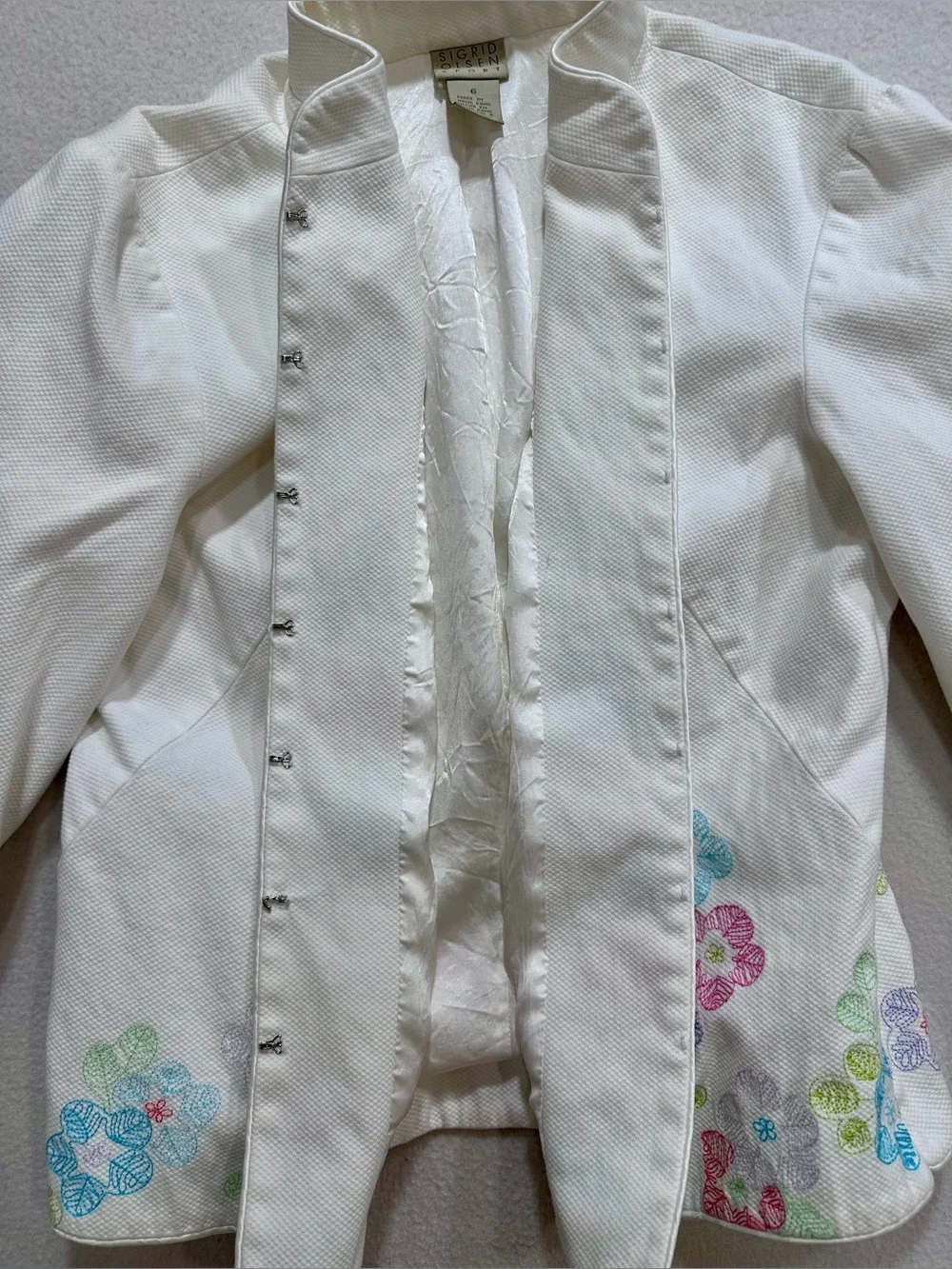 Sigrid Olsen White Jacket with Pastel Floral Embroidery - Picture 13 of 16
